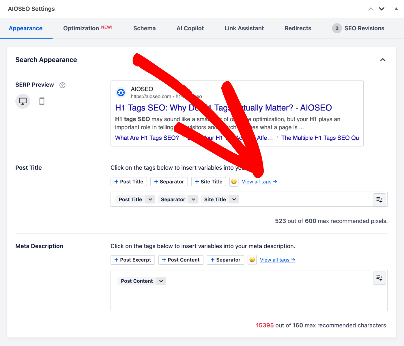 AIOSEO-Einstellungen – Registerkarte "Darstellung" mit SERP-Vorschau und Feldern für Beitragstitel und Meta-Beschreibung. Link Alle Tags anzeigen, der über dem Feld "Beitragstitel" im Abschnitt "AIOSEO-Einstellungen" auf dem Bildschirm "Beitrag bearbeiten" angezeigt wird