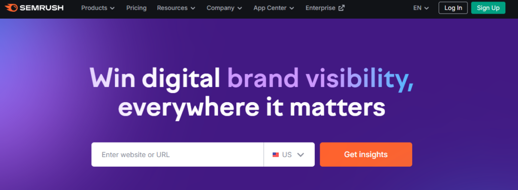 SEMrush Hero-Banner mit lila Farbverlauf-Hintergrund, großer Überschrift zur Markenbekanntheit und einem Suchfeld, gepaart mit einer orangefarbenen Schaltfläche „Einblicke erhalten“. Eine Momentaufnahme der Homepage von Semrush